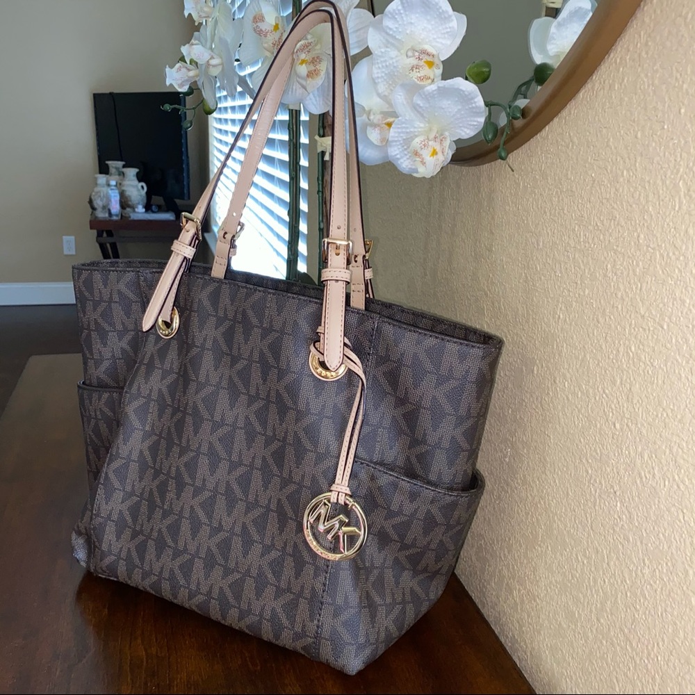 Authentic Michael Kors Purse - image 2